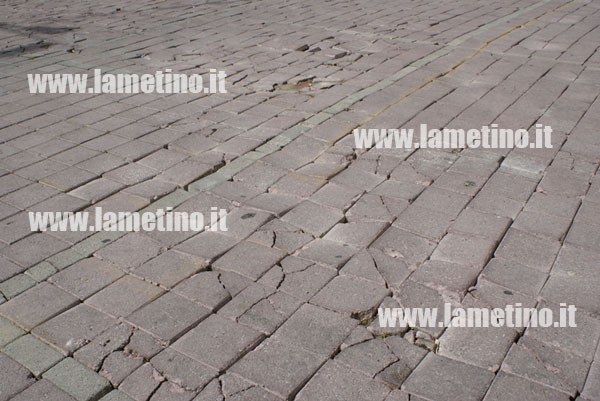 area-mercatale-lucchino-pavimentazione-quater.jpg