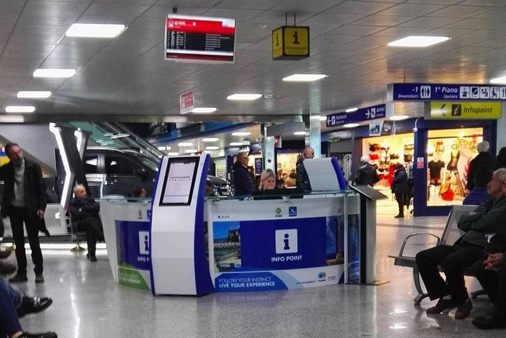 Lamezia, Dipartimento turismo su info point dell'aeroporto: "Nessuna responsabilità della Regione"