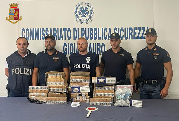 Spaccio di sostanze stupefacenti, due arresti nel Reggino