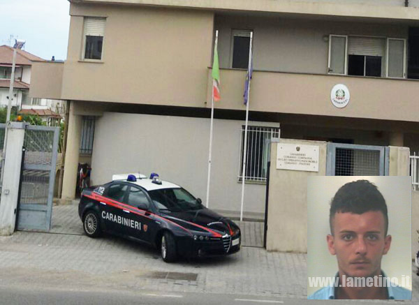 Aggredisce uomo in bar a Platania, arrestato 23enne