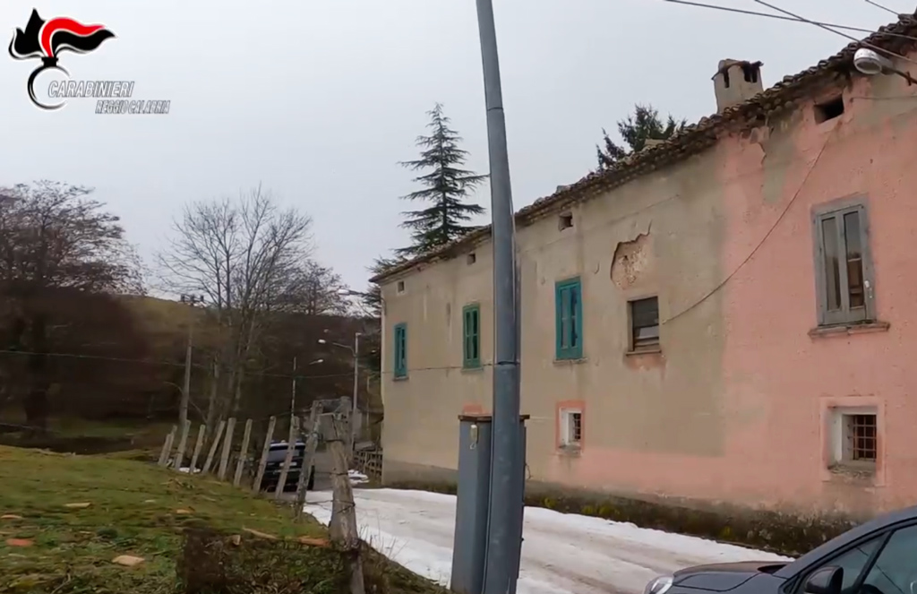 'Ndrangheta, arrestato in Sila il latitante Fernando Spagnolo: condannato all'ergastolo per omicidio - VIDEO