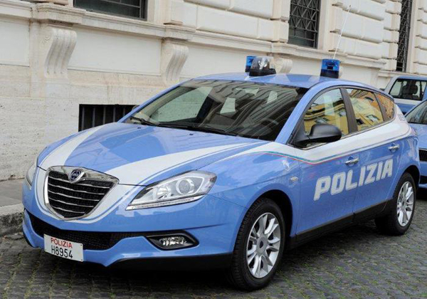 Maltratta la madre e la nonna, arrestato 34enne a Siderno 