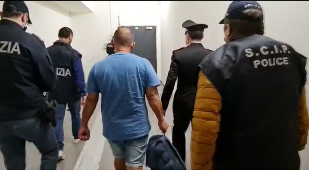 arresto_4275d.jpg