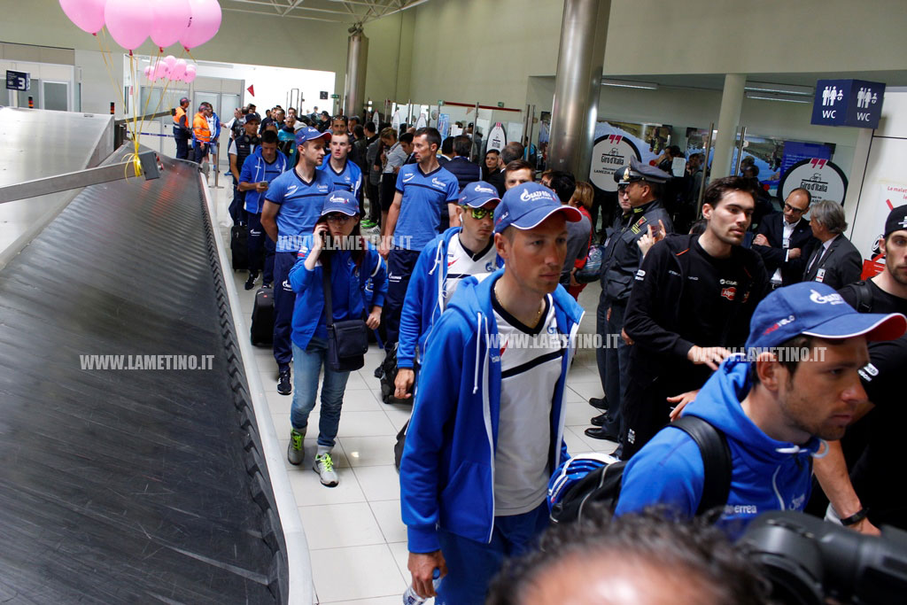 arrivo-corridori--giro-d-italia-2016-a.jpg