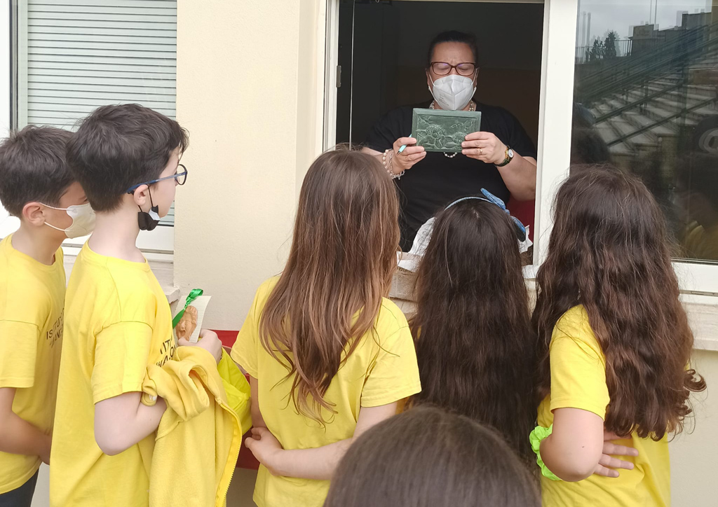 arte-rubata-e-caccia-al-tesoro-scuola-Manzoni-2_5e38c.jpg
