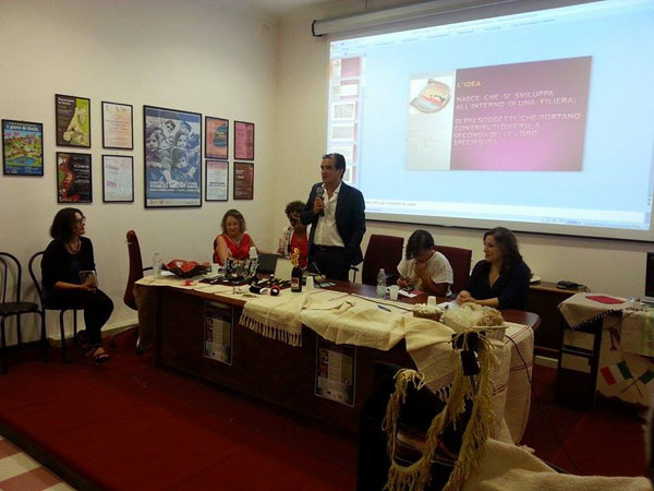 L’arte tessile in Calabria nel dibattito al Parco della Biodiversità