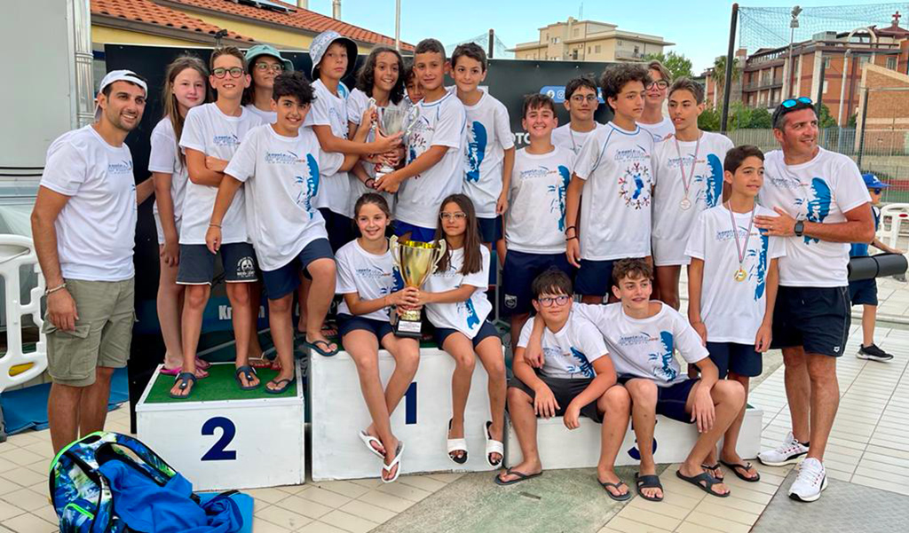 L’Arvalia Nuoto Lamezia ai Campionati Regionali di Nuoto Esordienti A e B 2022: ecco i risultati