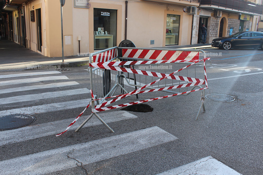 asfalto-ceduto.jpg