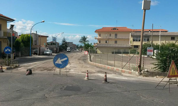 Lamezia, Associazione "Quartiere Capizzaglie" soddisfatta per inizio lavori di bitumazione in via Dei Bizantini