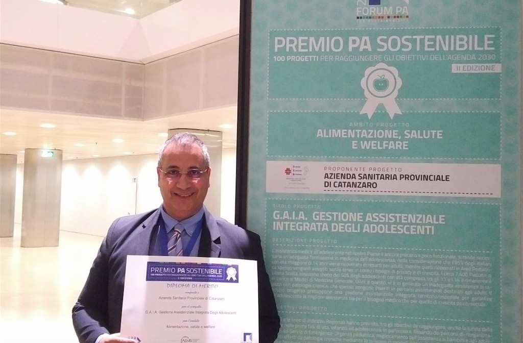 Asp Catanzaro riceve premio per progetto “Gestione assistenziale integrata degli adolescenti”
