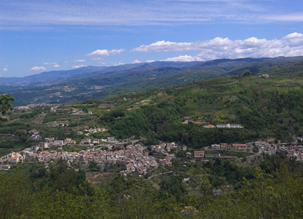 associazione-trekking-conflenti--platania-3.jpg