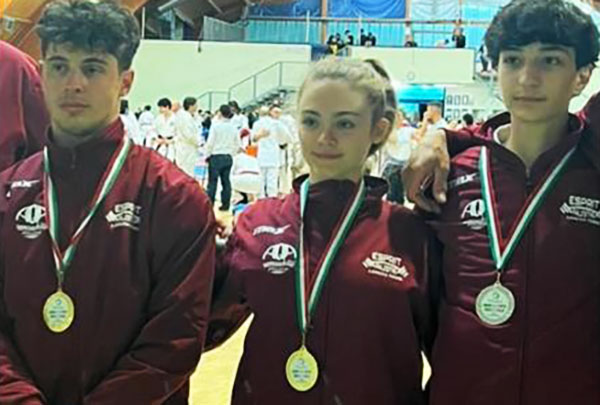 Campionati italiani karate wukf, 3 atleti lametini conquistano due medaglie d'oro e una d'argento
