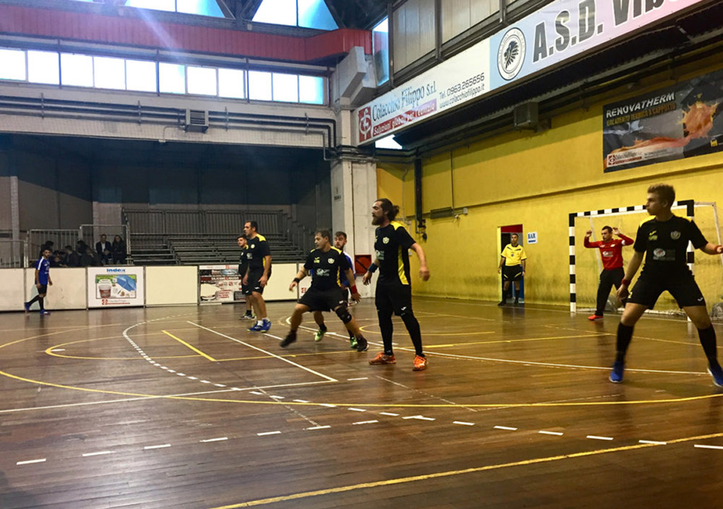 Pallamano, prima sconfitta interna per l'Atletico Lamezia