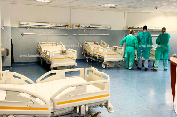 Coronavirus, all'ospedale di Lamezia arrivati materiale e nuovi letti per piano emergenza