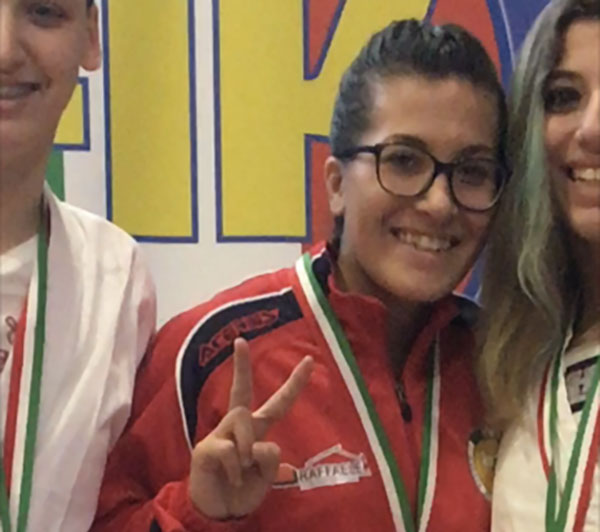 La karateka lametina Aurora Mascaro conquista medaglia d'oro al Gran Prix in Emilia Romagna 