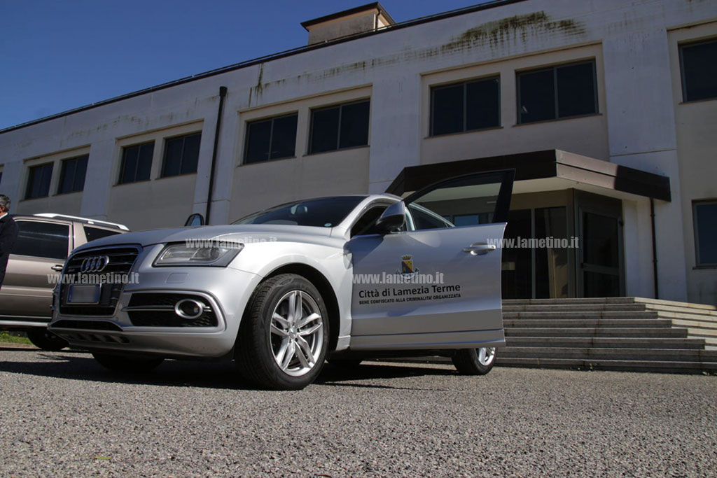 auto-confiscate-lamezia_a88e1.jpg
