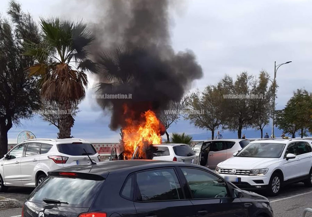 auto-fiamme7-bc1c-269aee823a6a_095d5.jpg