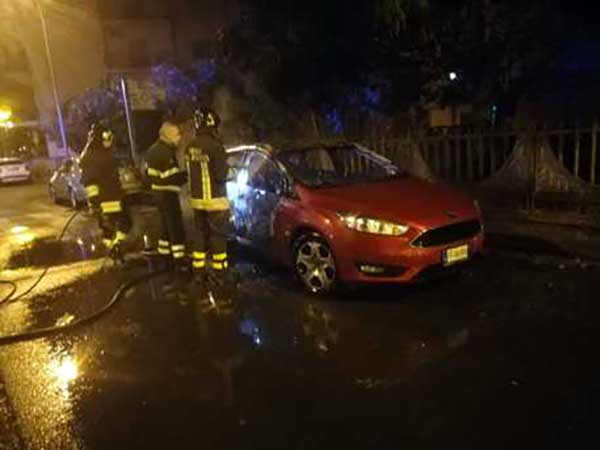 Incendiata auto segretario comunale di Cirò Marina Paolo Lo Moro - REAZIONI