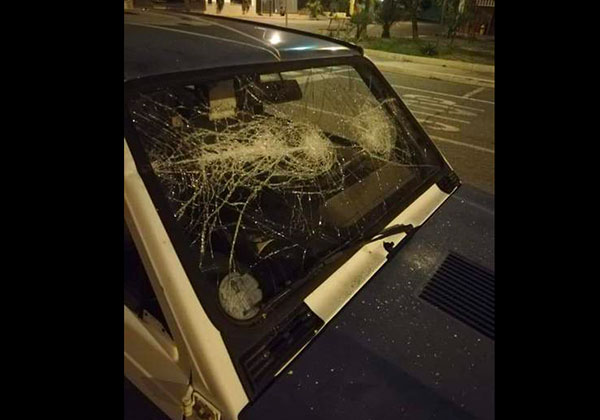 Danneggiate due auto della polizia municipale a Cirò Marina