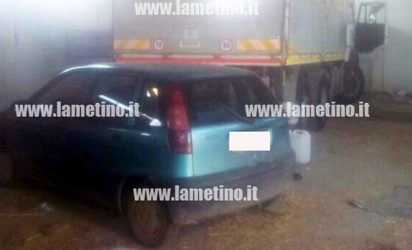 Lamezia: Polizia rinviene veicoli rubati in un capannone 