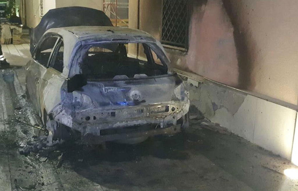Incendio distrugge auto della sorella di Rino Gattuso, indagini