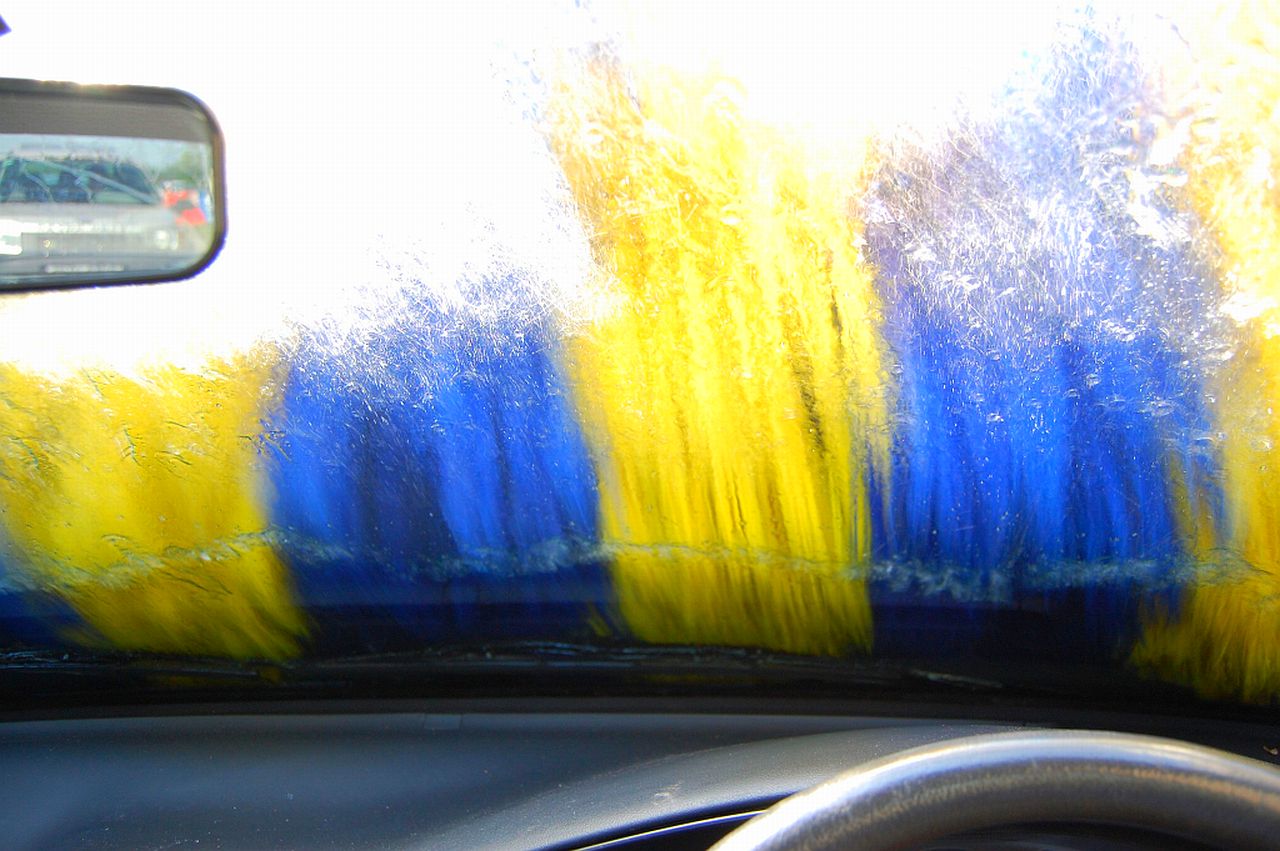 Non rispettano norme ambientali, denunciati due titolari autolavaggi nel cosentino