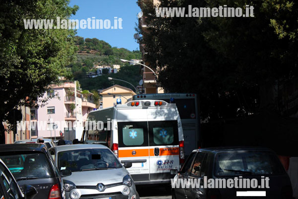 Lamezia: Ingorgo tra via Trento e piazza Borrelli penalizza passaggio ambulanza