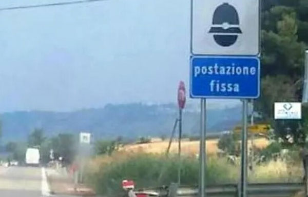Autovelox dato alle fiamme da ignoti a Palmi, il Sindaco: "Incendio non fermerà progetto su sicurezza stradale"
