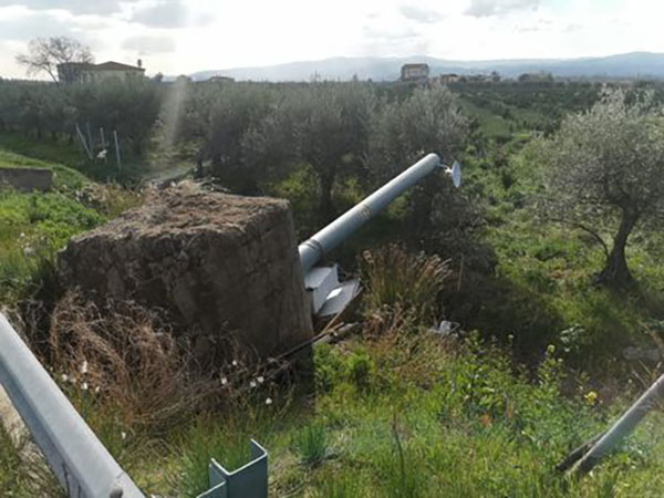 Autovelox distrutto a Cassano allo Ionio, avviate indagini 