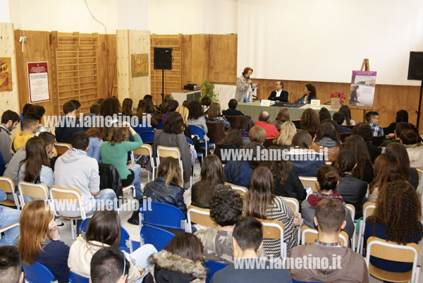 avallone-presentazione-libro-liceo-fiorentino.jpg