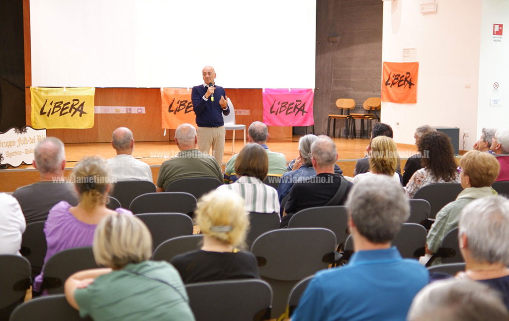 aversa33_d8dd9.jpg