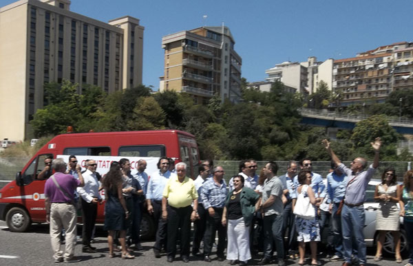 Lamezia: Comitato contro chiusura tribunale protesta a Catanzaro e organizza flash mob