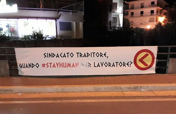 Lamezia, striscione di Azione Identitaria contro i sindacati