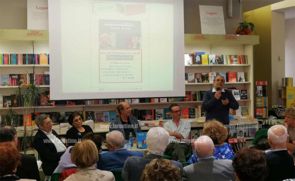 Lamezia: "Azzurro", il giallo di Francesco Scoppetta presentato in città