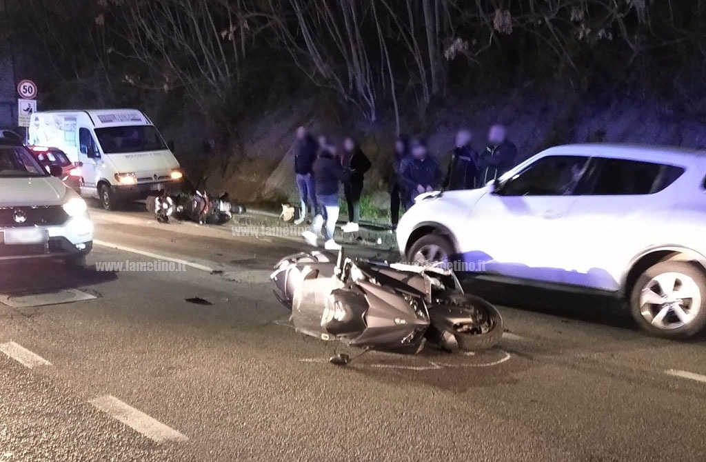Lamezia, scontro tra due moto su via Marconi: feriti e disagio al traffico