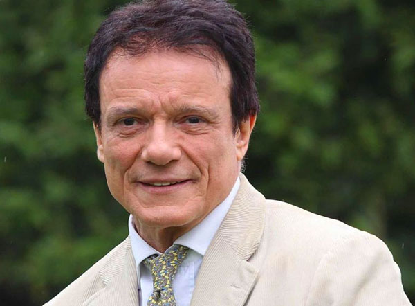 Lamezia, Massimo Ranieri presenta commedia 'Teatro del Porto' il 16 febbraio al Grandinetti