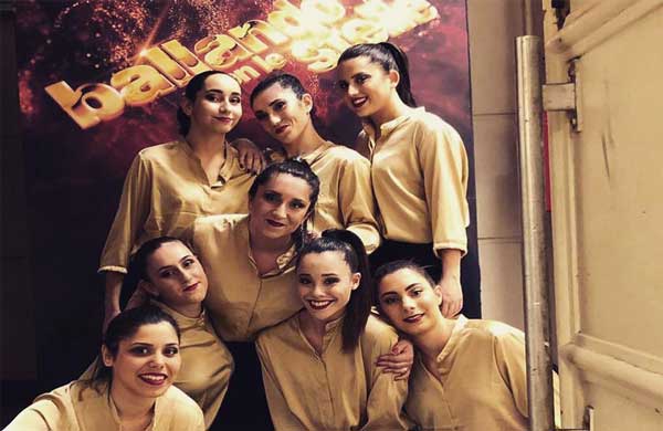 Otto danzatrici lametine domani a ‘Ballando on the road’ su Rai1