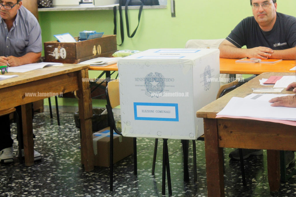 Lamezia: ballottaggio, alle 12 affluenza del 9,36%