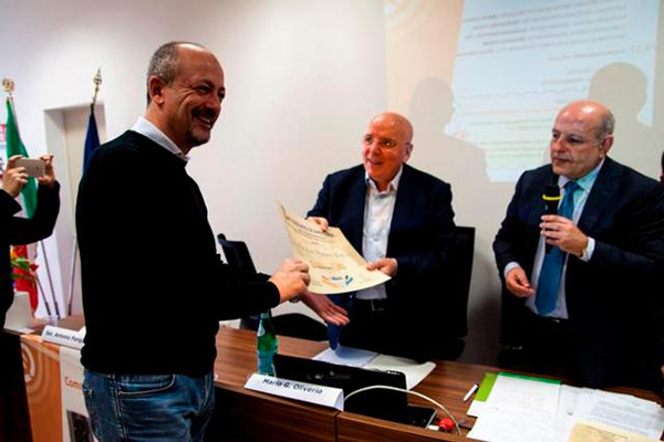 Trenta anni del Banco Alimentare, Oliverio: "Funzione sociale importante" 