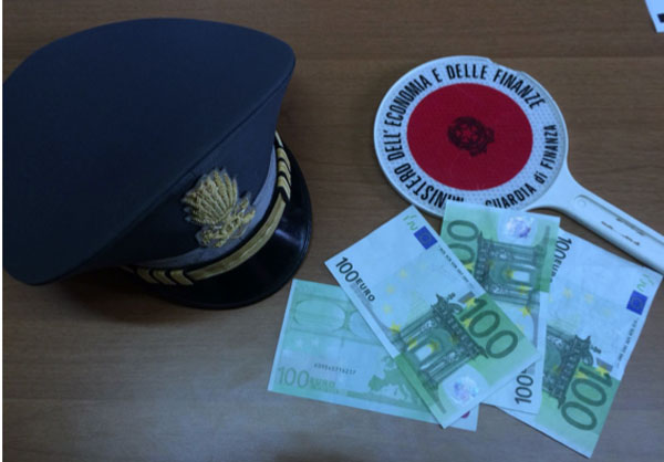 Guardia di finanza arresta tre spacciatori di banconote false