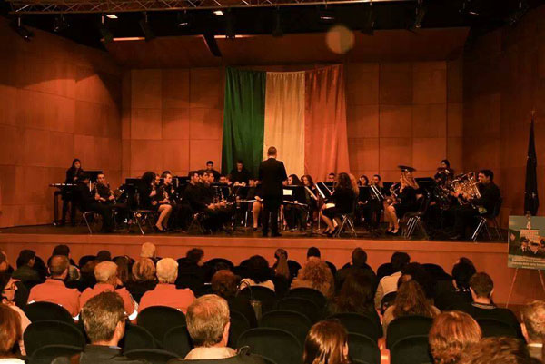 banda-musicale-Falerna.jpg