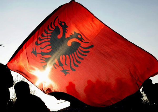 bandiera-albania189931_3d3d0.jpg