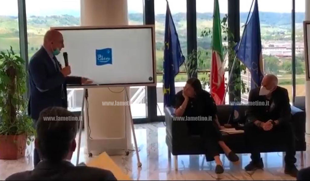  Bandiere Blu Calabria, Santelli: "Abbiate scatto d'orgoglio per il nostro territorio"