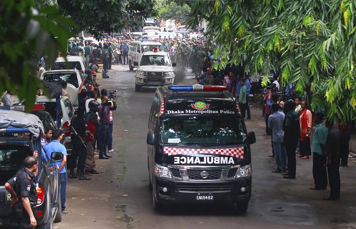 Attentato in Bangladesh, accertate 9 vittime italiane