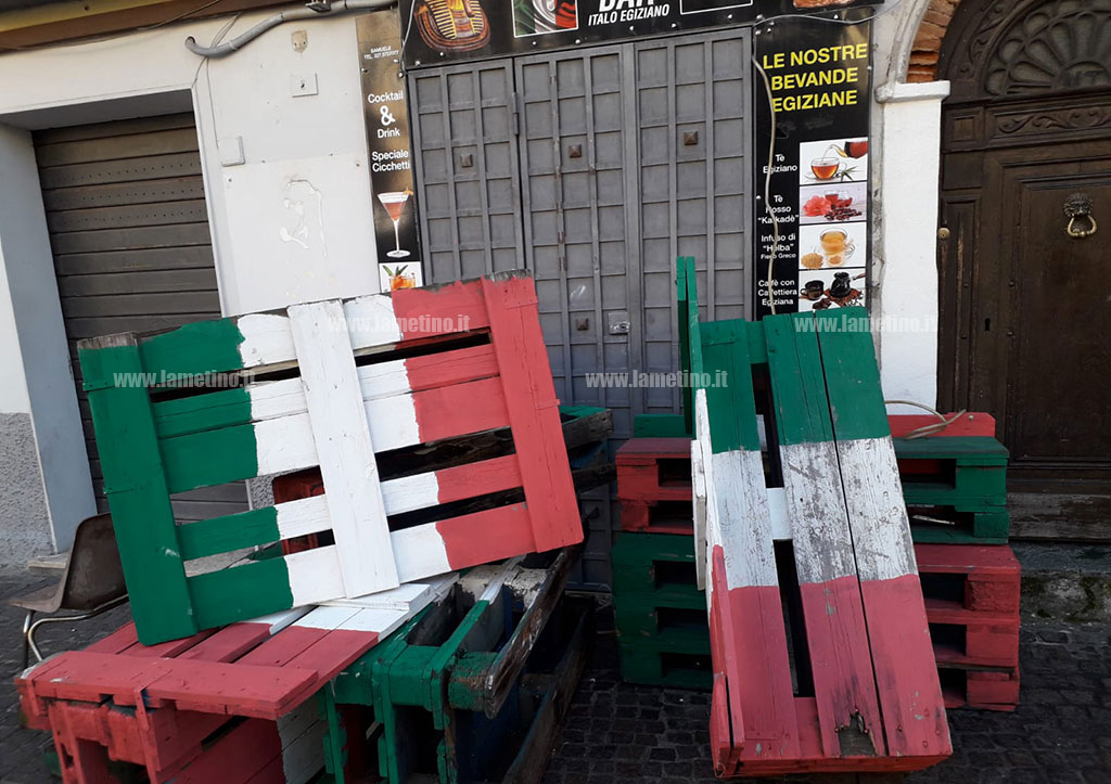 Lamezia, tentata rapina e atti vandalici in un locale del centro