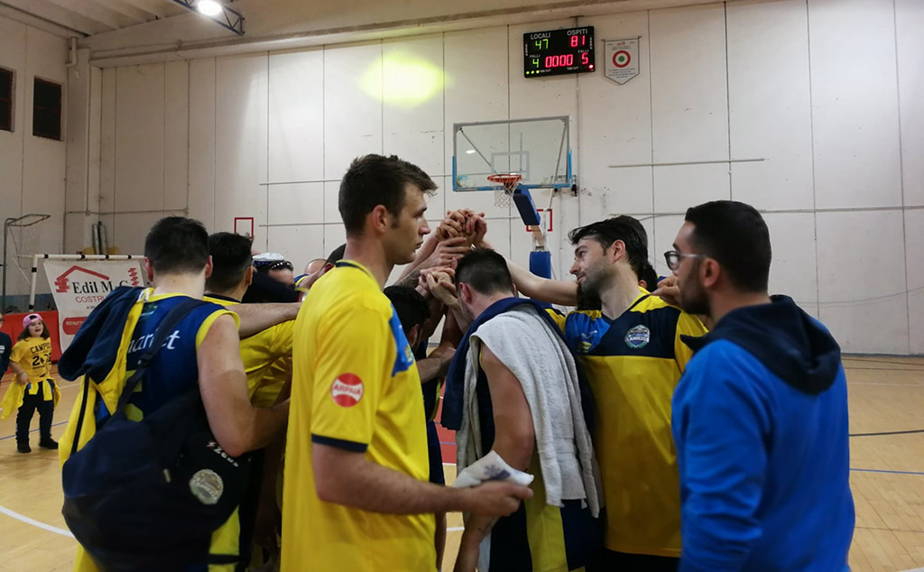 Basket Lamezia si impone sul Soverato e vola in finale