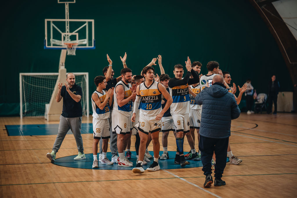 basket2-07-at-17.10.19_ba193.jpg