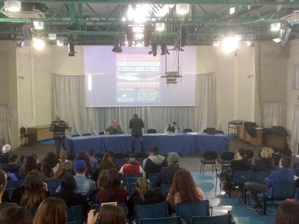 “No alcol e luoghi di prevenzione”, l’associazione Basta Vittime 106 incontro con studenti a Crotone