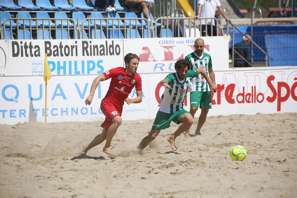 beach-soccer-lamezia1.jpg