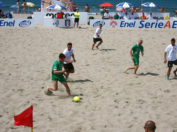Lamezia: Il Beach Soccer lametino approda a Viareggio per Coppa Italia